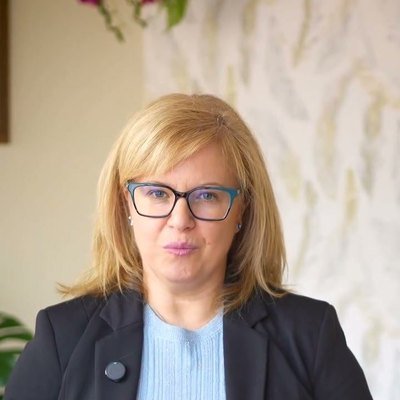 Esther Villaplun, terapia emocional y coaching de vida en Terapias Cuenta Conmigo
